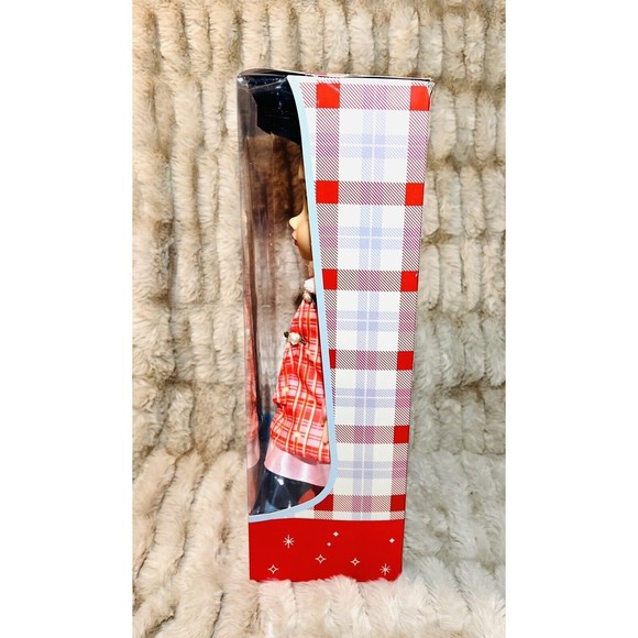 Disney Princess Retro Reimagined Holiday Belle Doll - Beauty and the Beast - New - Picture 3 of 7